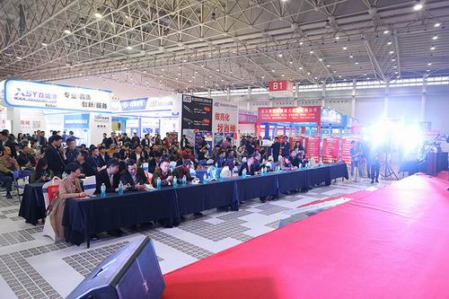 2018武汉广告展现场